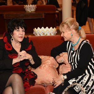 Meet your Posher, Beverly